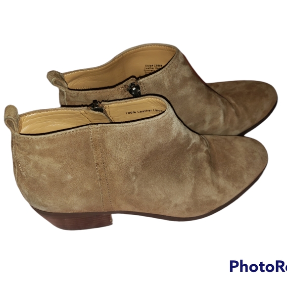 J Crew Sawyer Suede Ankle Boot (size 7.5) - Picture 2 of 6